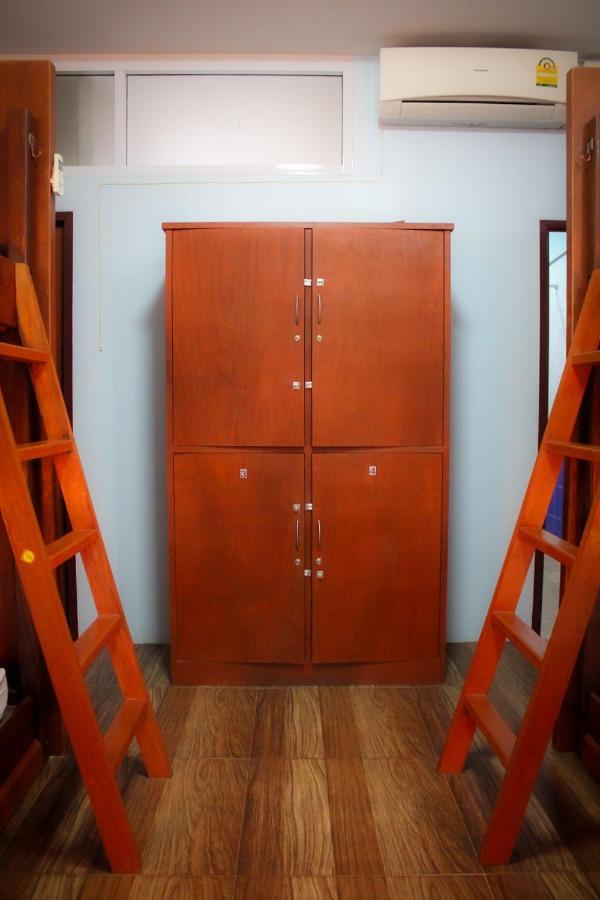 Phangan Barsay Hostel Thong Sala Esterno foto