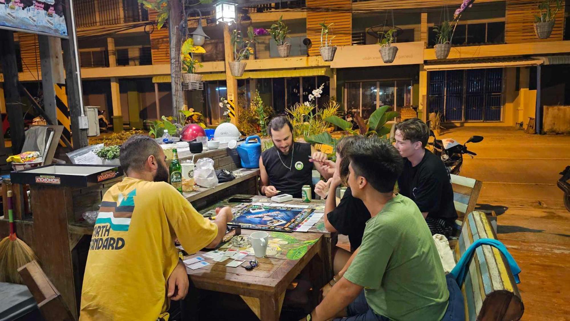 Phangan Barsay Hostel Thong Sala Esterno foto